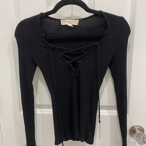 Urban outfitters long sleeve knit top